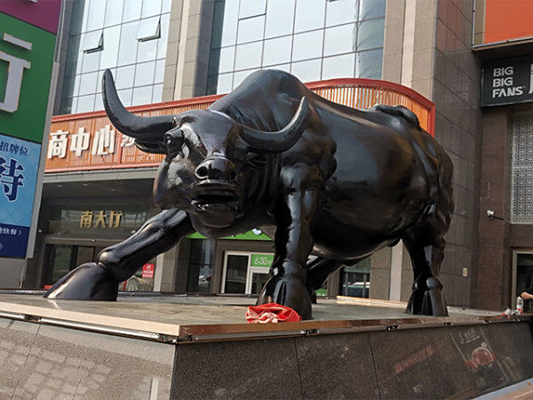 鑄銅雕塑